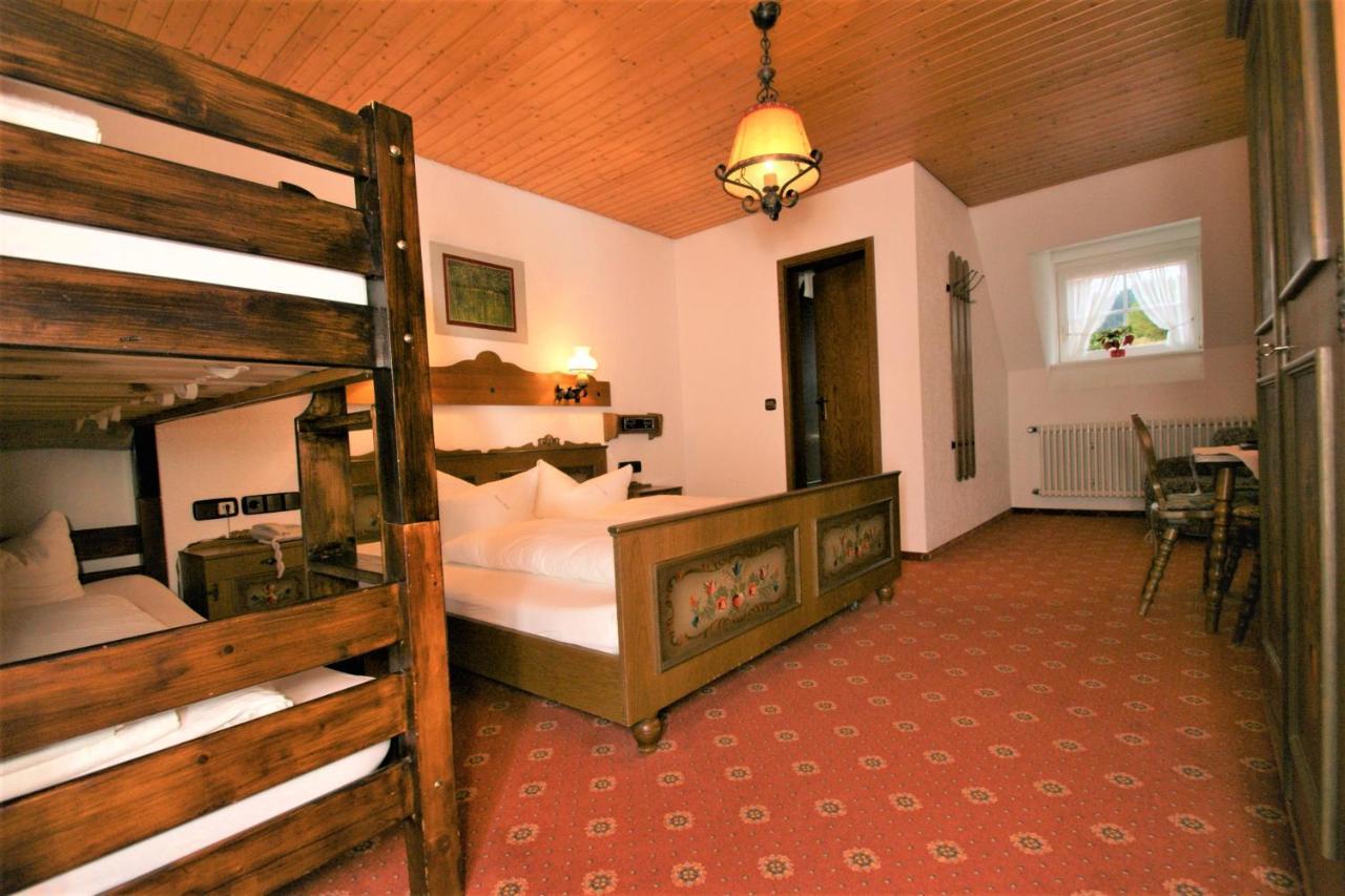 Zur Traube Schwarzwaldhotel & Restaurant Am Titisee Sankt Märgen Εξωτερικό φωτογραφία