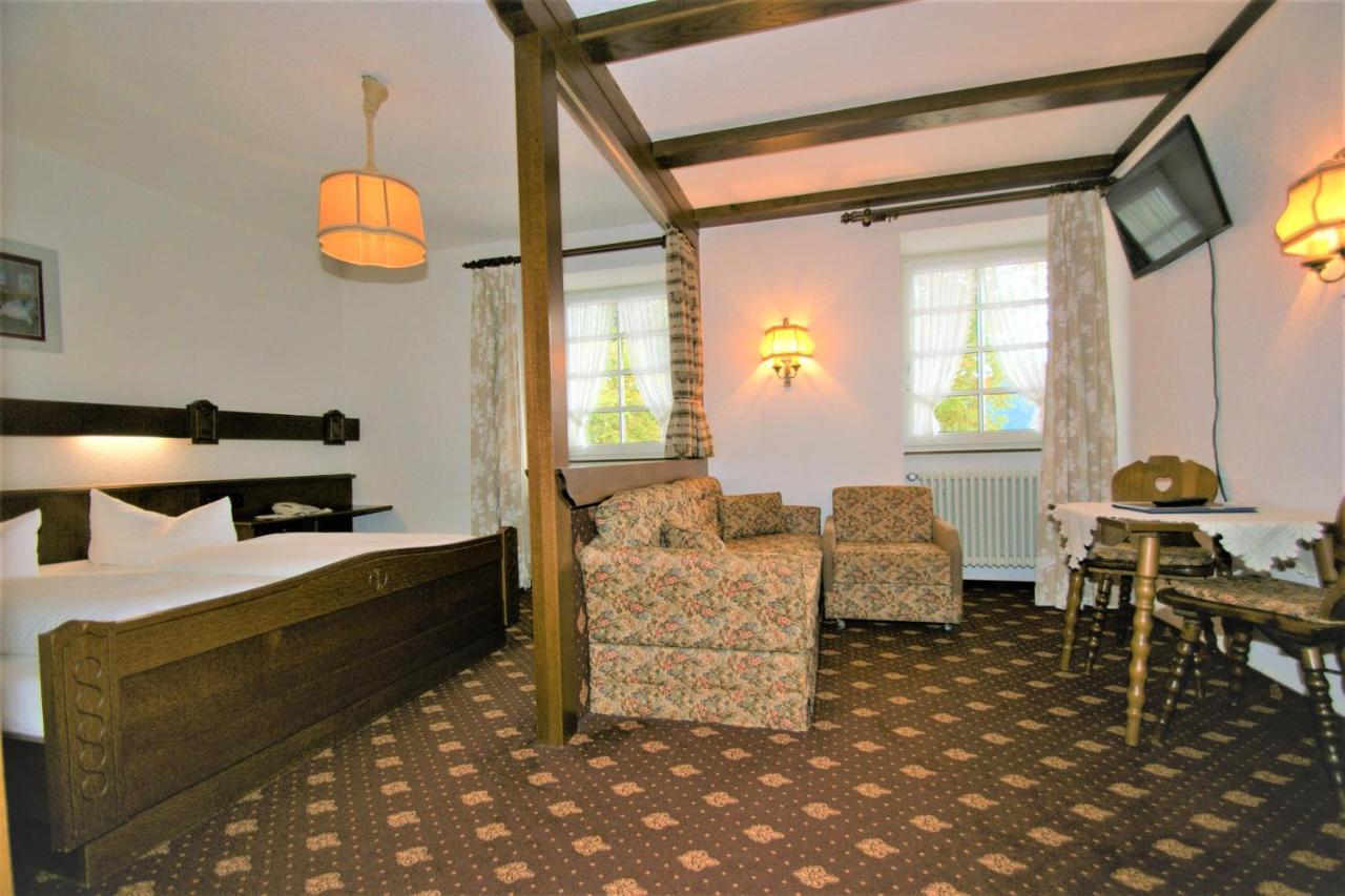 Zur Traube Schwarzwaldhotel & Restaurant Am Titisee Sankt Märgen Εξωτερικό φωτογραφία